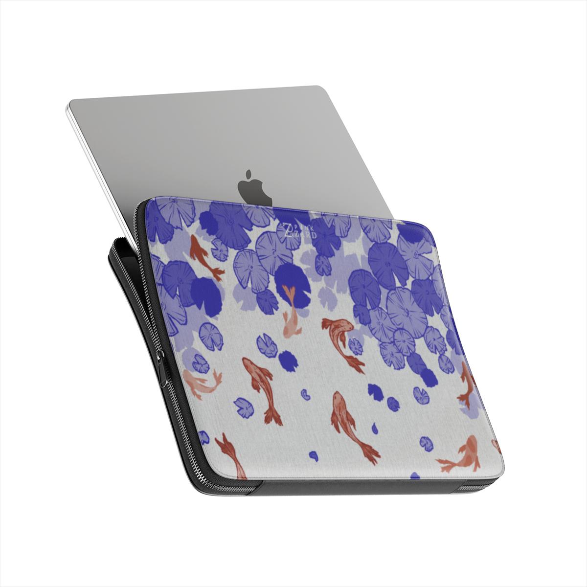 Laptop Sleeve: Koi