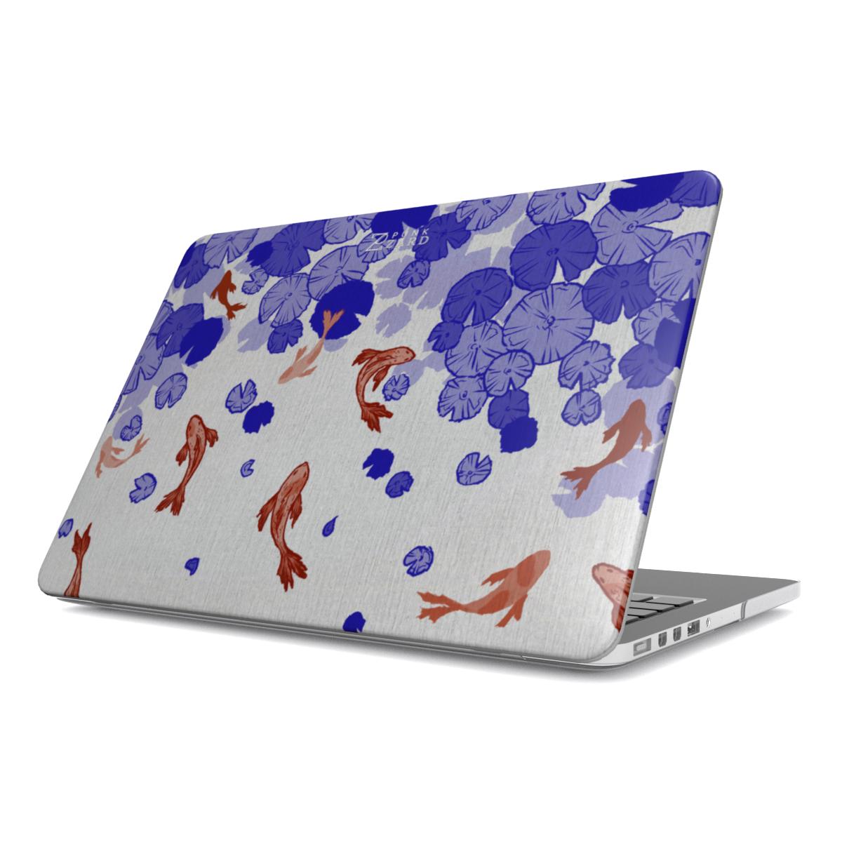 MacBook snap case: Koi