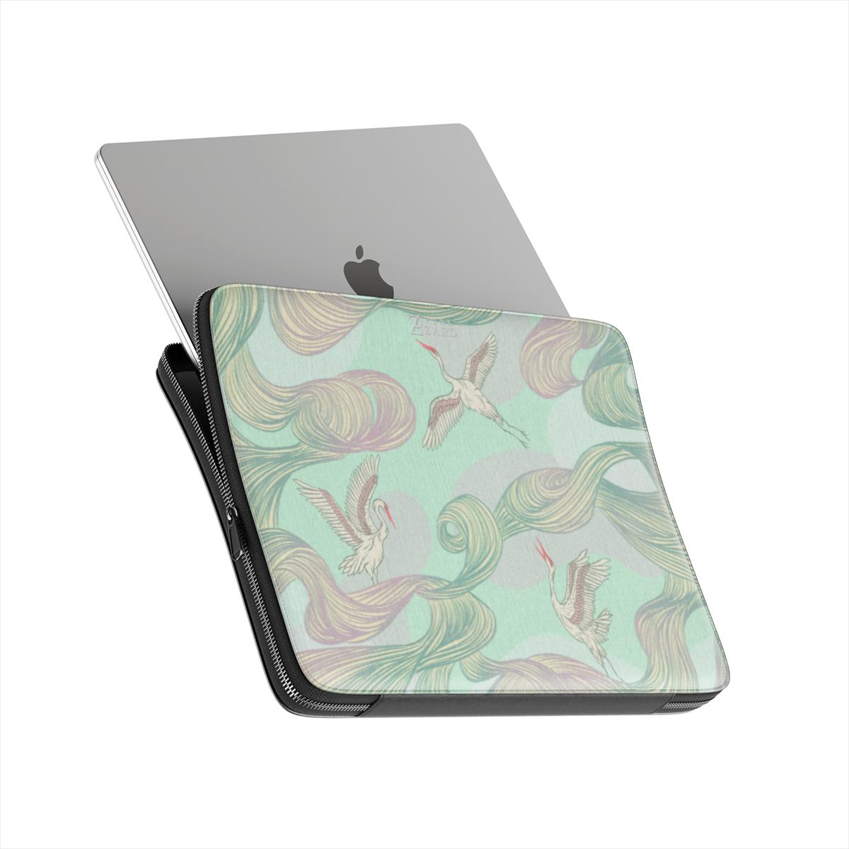 Laptop Sleeve: Echoes of Cranes